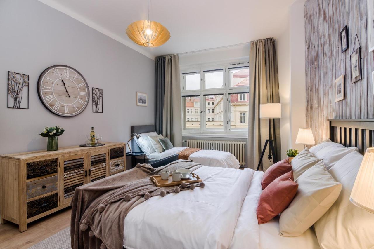 Apt In Prague Charles Bridge 1Km By Michal&Friends 外观 照片