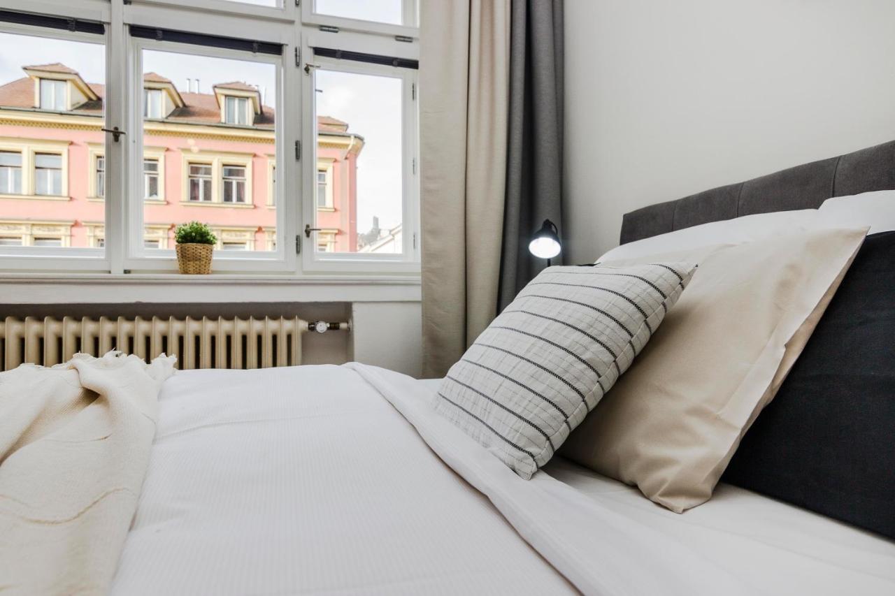 Apt In Prague Charles Bridge 1Km By Michal&Friends 外观 照片