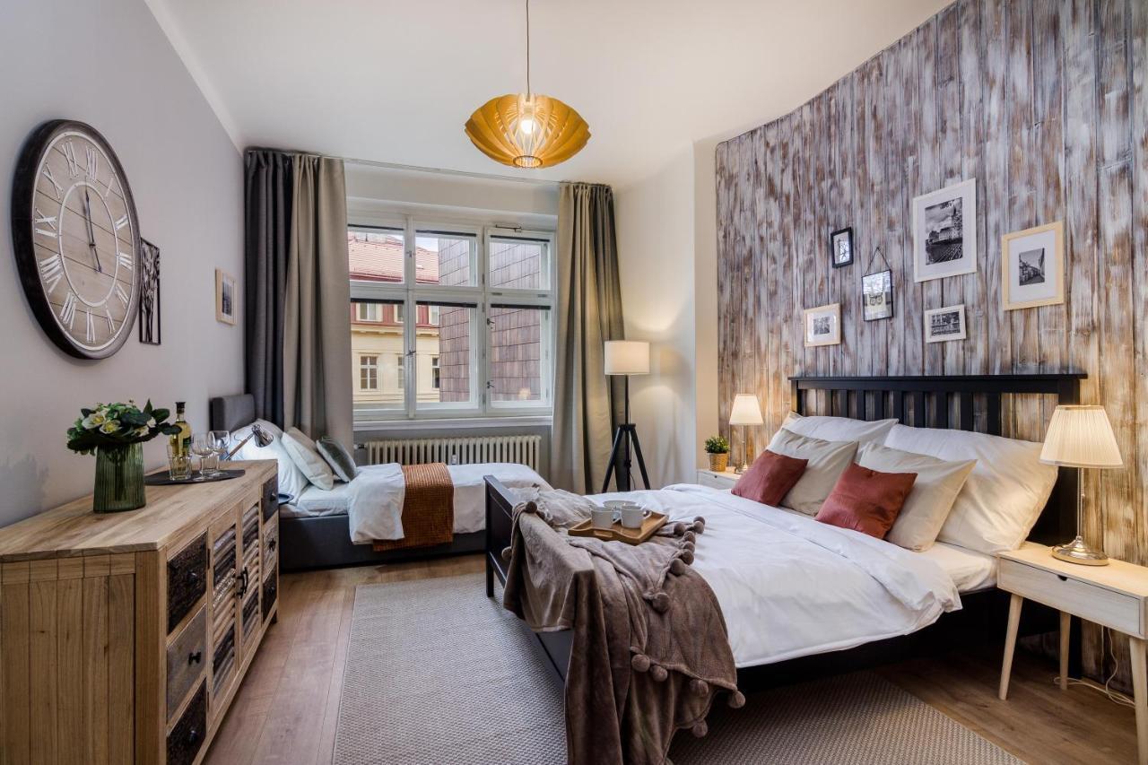 Apt In Prague Charles Bridge 1Km By Michal&Friends 外观 照片