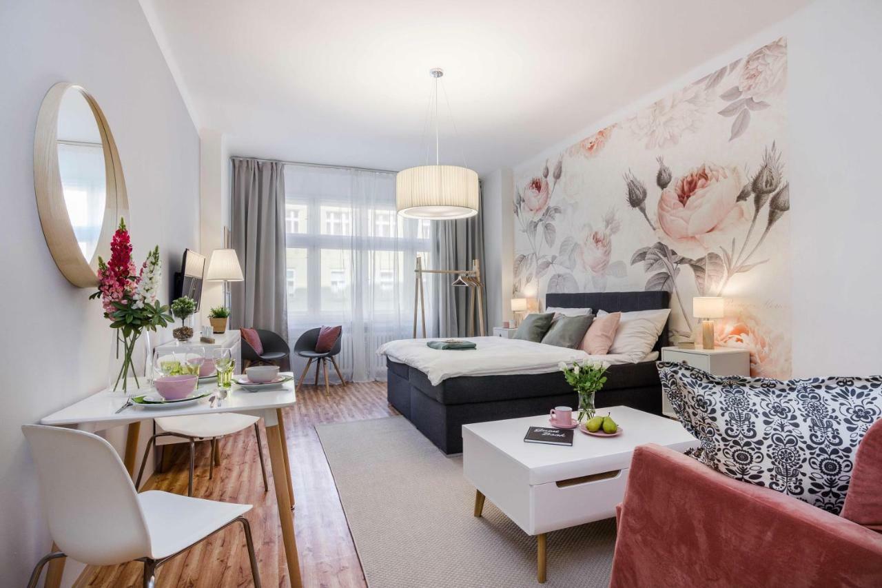 Apt In Prague Charles Bridge 1Km By Michal&Friends 外观 照片