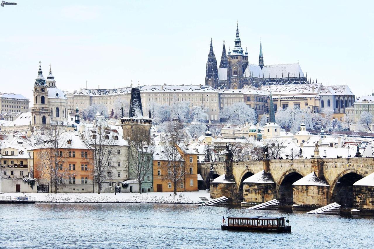 Apt In Prague Charles Bridge 1Km By Michal&Friends 外观 照片