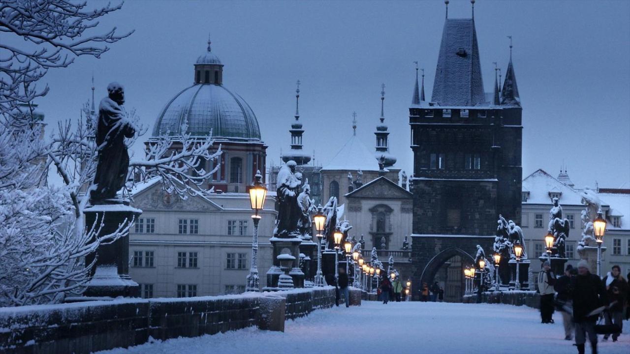 Apt In Prague Charles Bridge 1Km By Michal&Friends 外观 照片